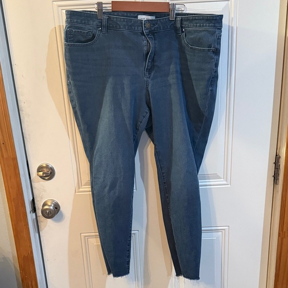 Lane Bryant Dark Blue Skinny Jeans - Picture 1 of 3
